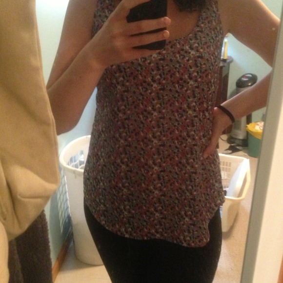 Multi color top never worn! - Picture 1 of 3