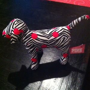 💋Bundled💋PINK puppy from Victoria's secret.