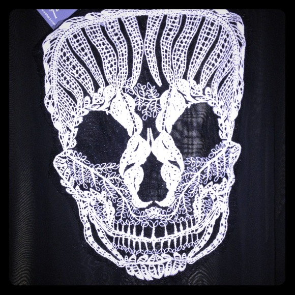 Wet Seal sheer, high-lo, lace skull shirt.