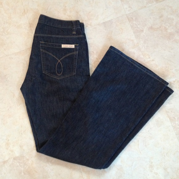 Calvin Klein Wide Leg Jeans - Size 6
