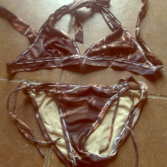 🌟HOLD🌟Camo bikini limited addition