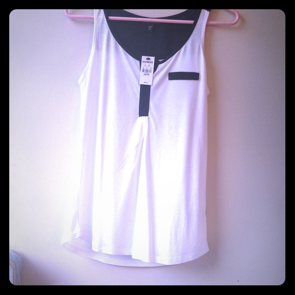 Express chic white tank w/ black detail