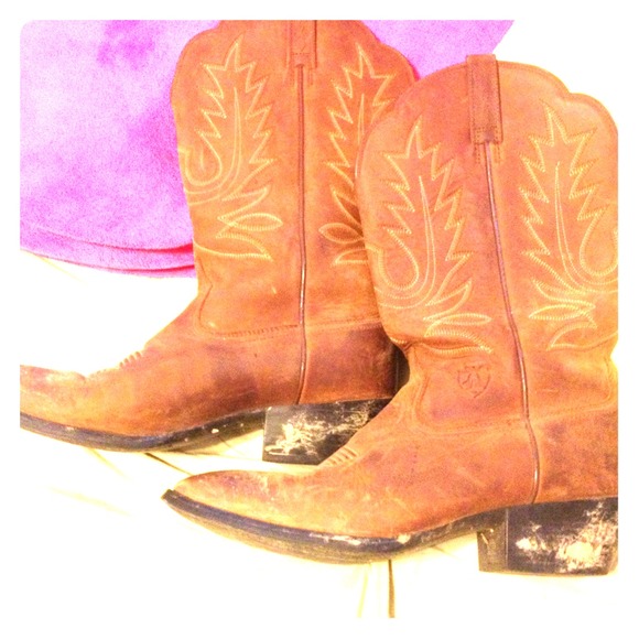 Ariat riding boots ✋💥RESERVED FOR CALLIEJACK💥✋