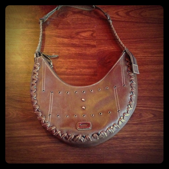 Purse - Picture 1 of 2