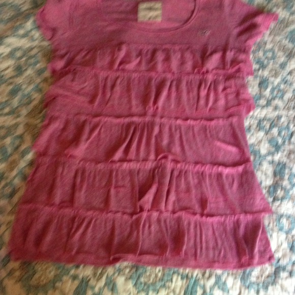 Hollister cute pink ruffle tops☺