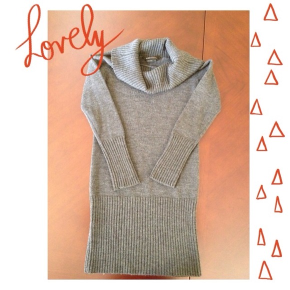 BCBG MAXAZRIA sweater