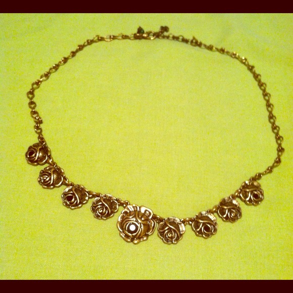 Lucky brand necklace