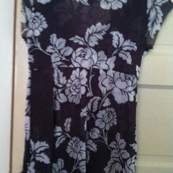 Top - Picture 3 of 3