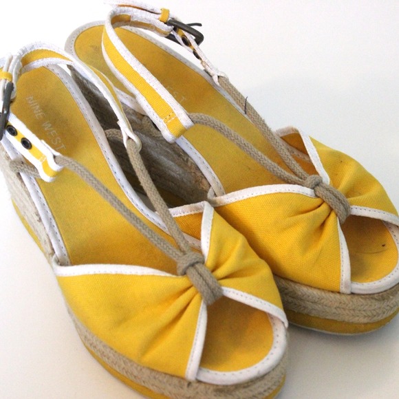 NW Light Mustard Yellow Slingback Wedge Sandal - Picture 1 of 4