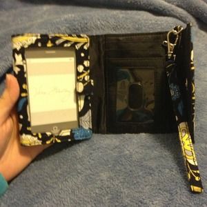 Vera Bradley Super Smart Wristlet- Ellie Blue NWOT