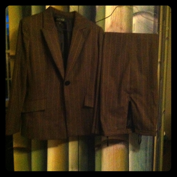 Suit Jacket and pants included!! - Picture 1 of 2