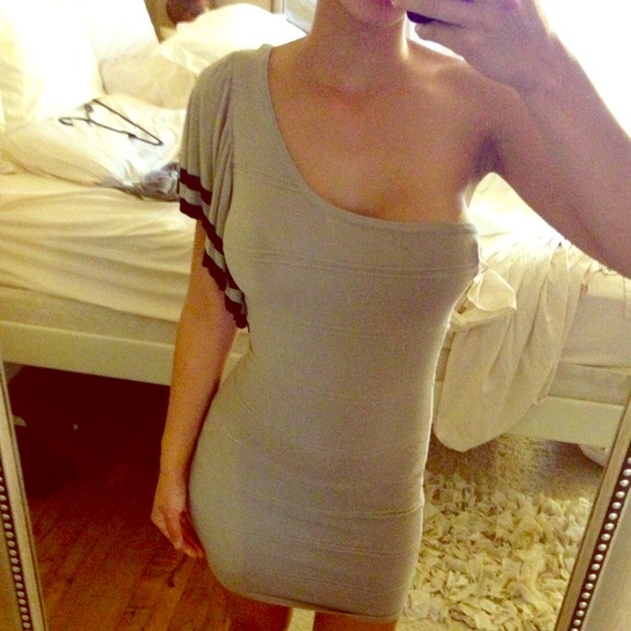 One shoulder cute nude dress
