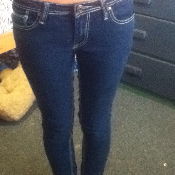 Jeans - Picture 3 of 3