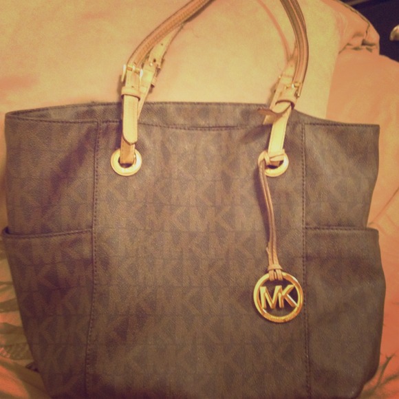 Michael Kors Tote