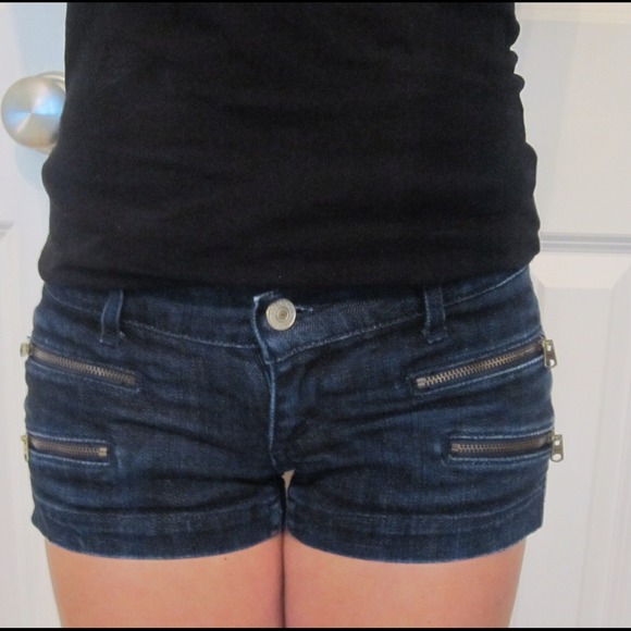 REDUCED Abercrombie & Fitch dark wash jean shorts