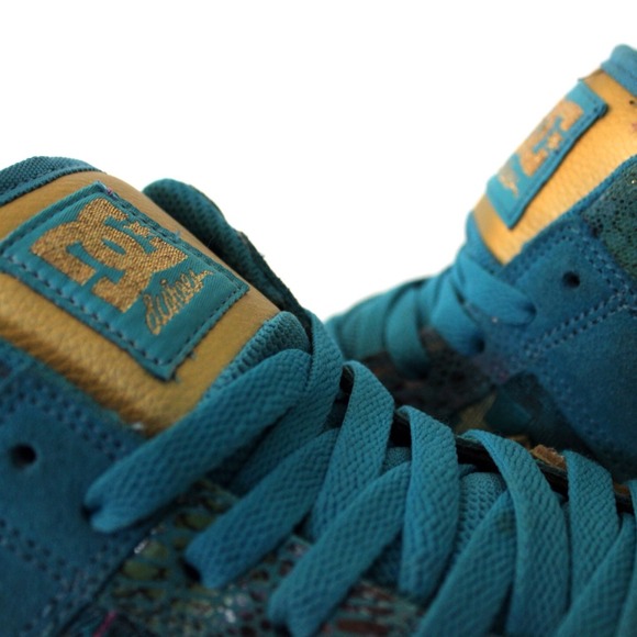 LIMITED EDITION DC Aqua Patterned Hi Shoes - Picture 3 of 4