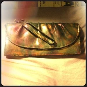 Velvet wristlet