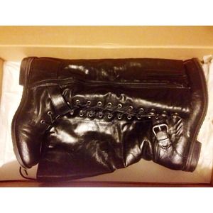 REDUCED PRICE Bass lace-up boots