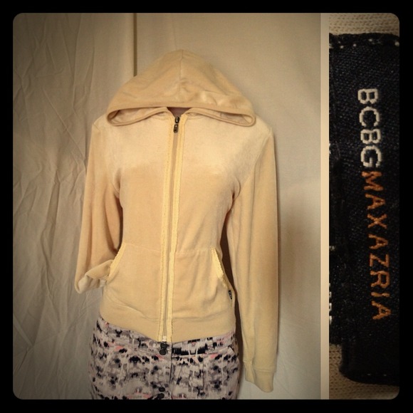 Beige BCBG Hoodie 🐝