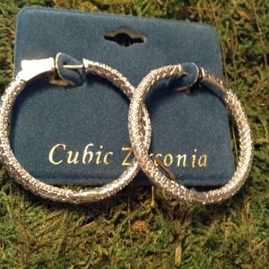 Diamond earring