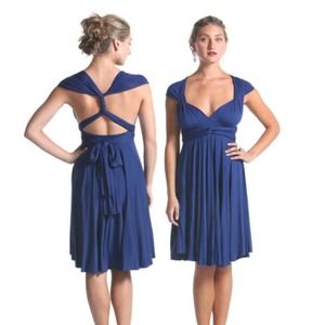 🎉HOST PICK! 8/16🎉 REDUCED! ⬇ Navy Infinity Dress