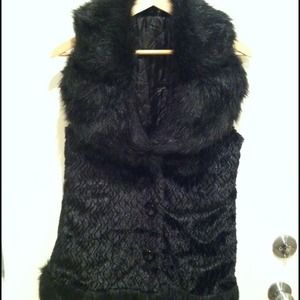 Black faux fur vest