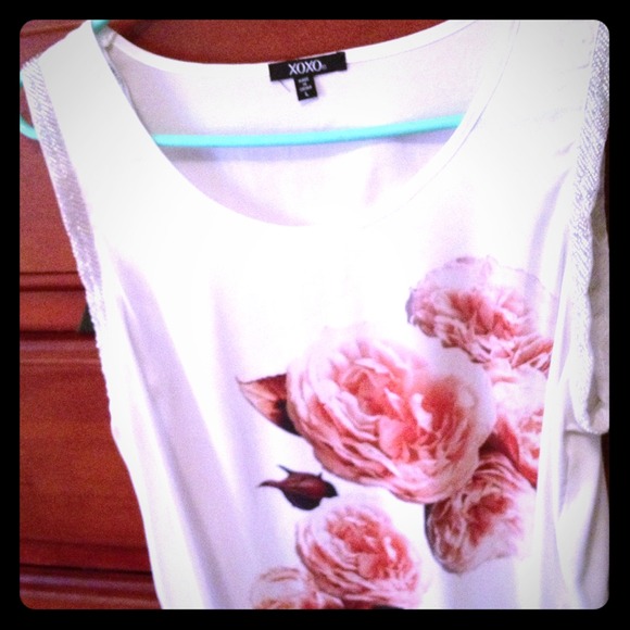Satin rose blouse with beadwork.