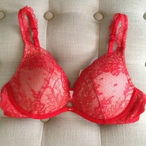 Victorias Secret bra red