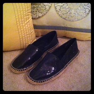 🌟🌟 Black glitter slip ons 🌟🌟 never worn