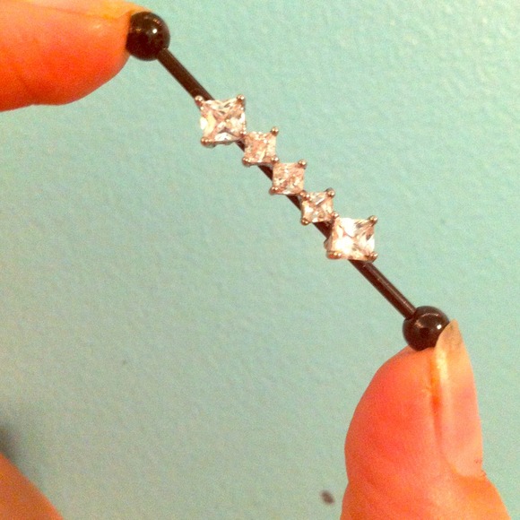 (SOLD)✔ Diamond studded Industrial piercing. - Picture 1 of 4