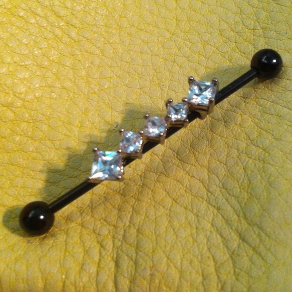 (SOLD)✔ Diamond studded Industrial piercing. - Picture 2 of 4