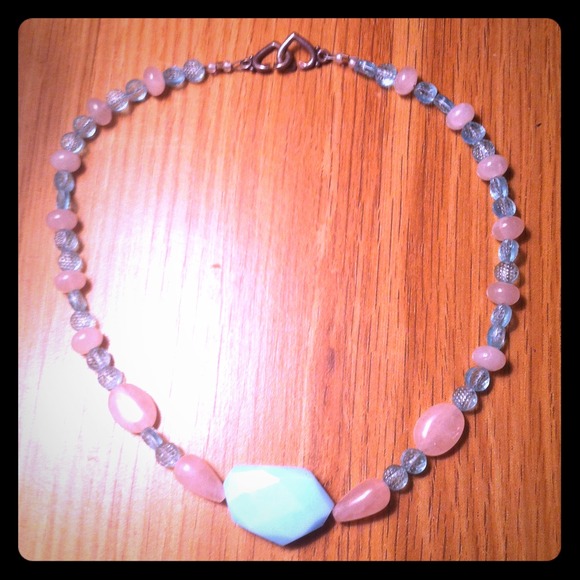 Necklace - Picture 1 of 1