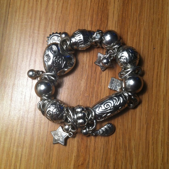 Bracelet - Picture 1 of 1