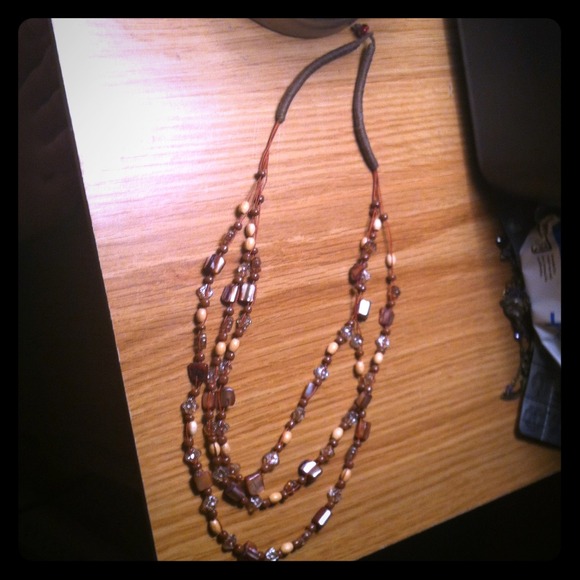 Necklace - Picture 1 of 1