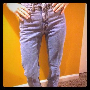 Vintage guess jeans with the triangle!