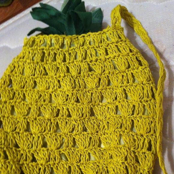 Knit pineapple bag