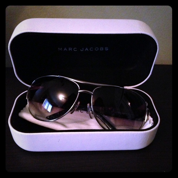 Pre-owned Marc Jacobs sunglasses
