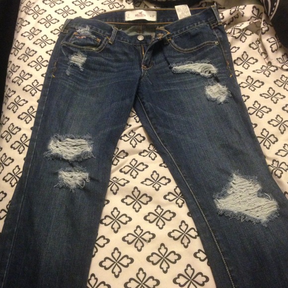 NWOT hollister jeans.
