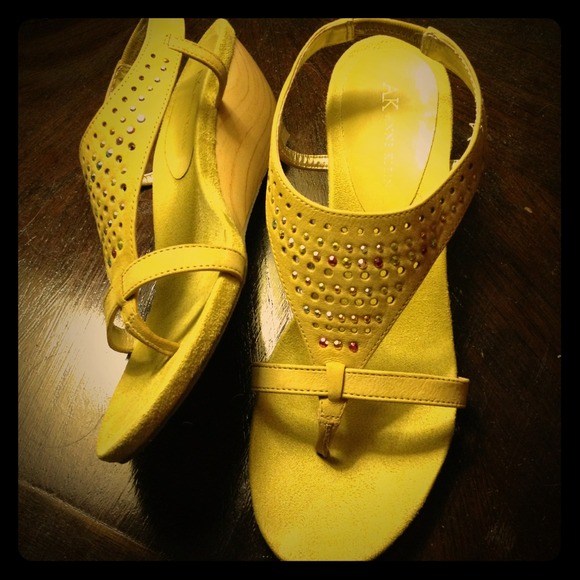 AK Anne Klein sandals