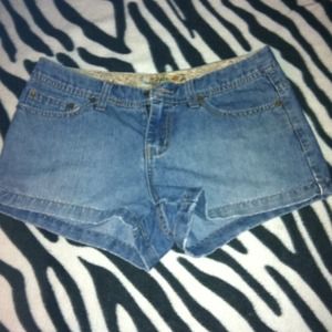 Comfy jean shorts