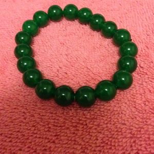 ❌DONATED❌Dark green beaded bracelet