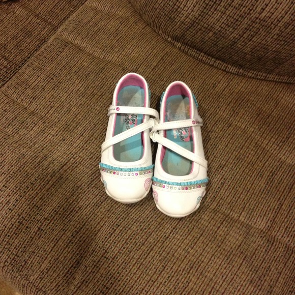 *SOLD* Skechers Bella Ballerina shoes