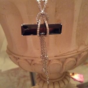 Black stone and diamond necklace pendent