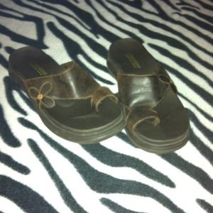 ❗Reduced❗Brown leather Skechers sandals
