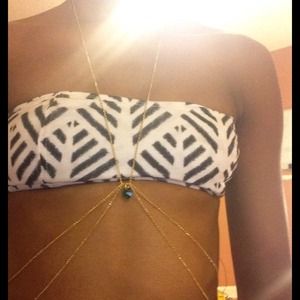 Handmade Thin Bodychain with Swarovski Crystal 💚