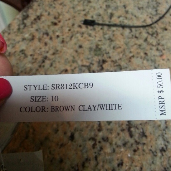 New with tag capri - Picture 4 of 4