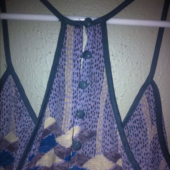 Very comfortable top,could be dressed up or down. - Picture 2 of 2