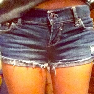 Abercrombie distressed short shorts