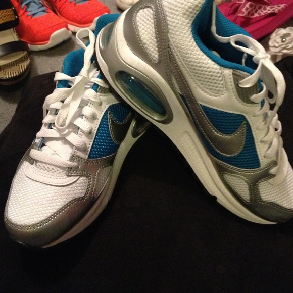 ❌Sold❌New women's air max.