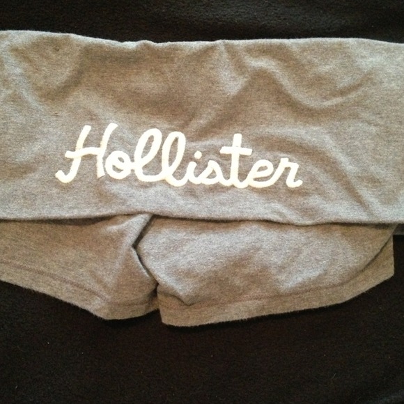 Hollister yoga shorts
